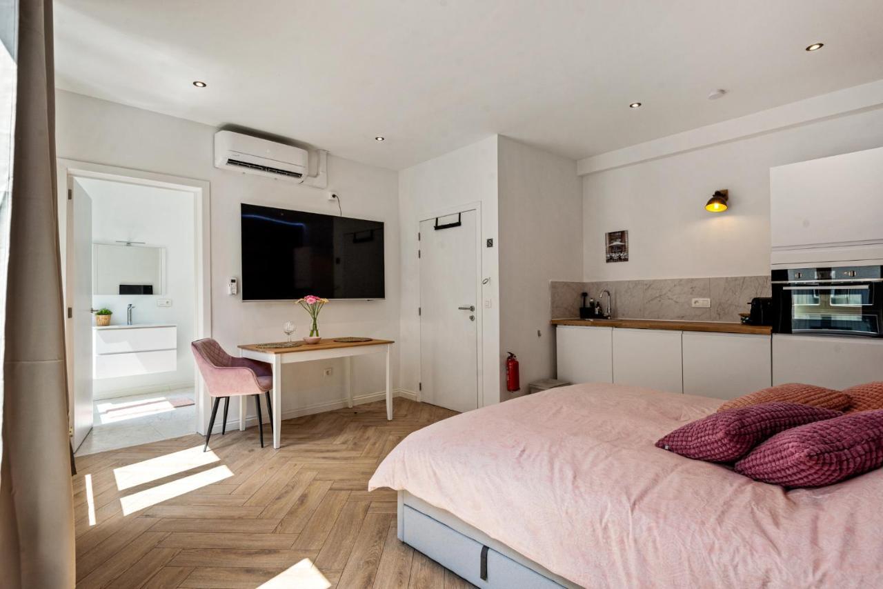Suite City Center In Quiet Street & Airco Amberes Exterior foto