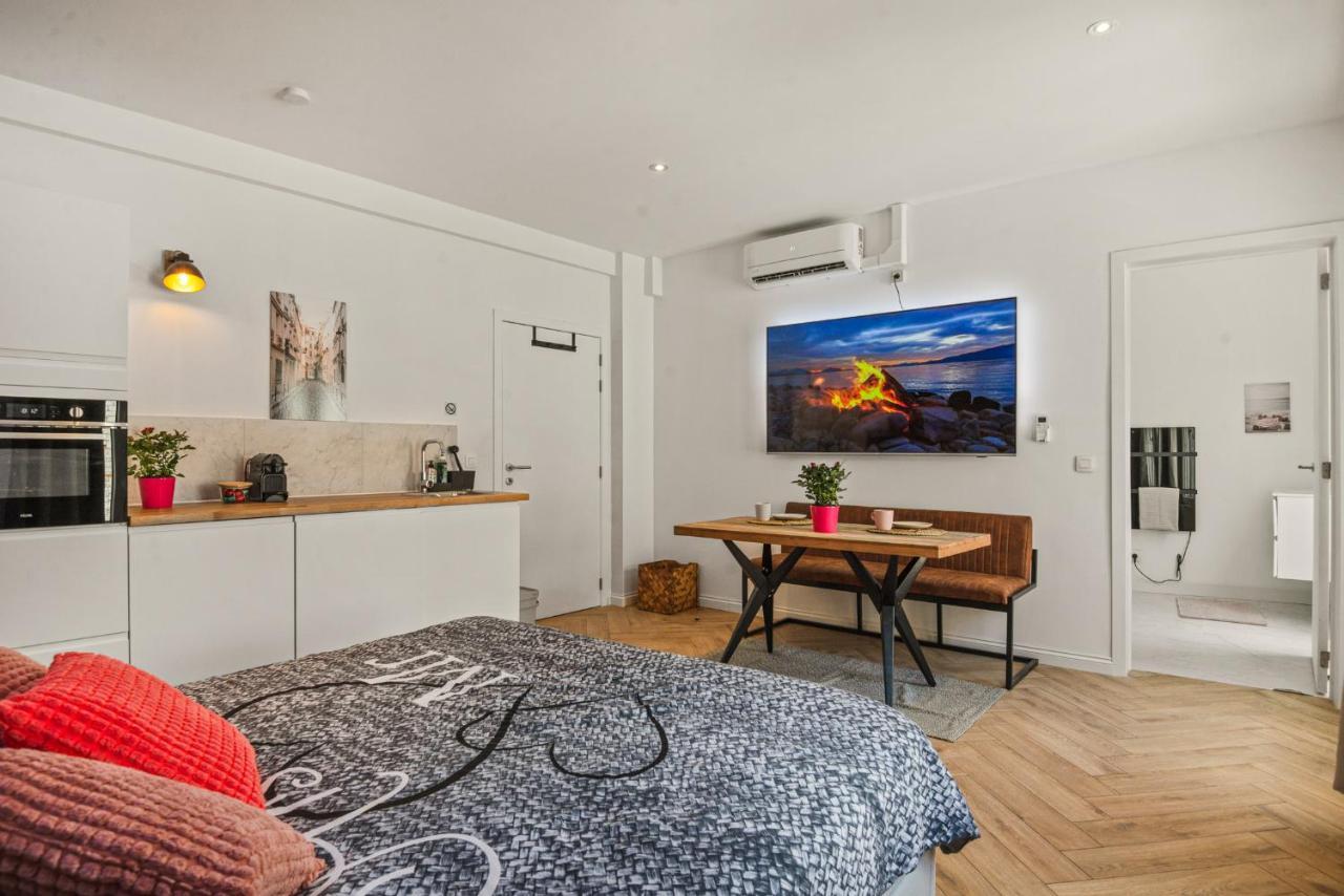 Suite City Center In Quiet Street & Airco Amberes Exterior foto